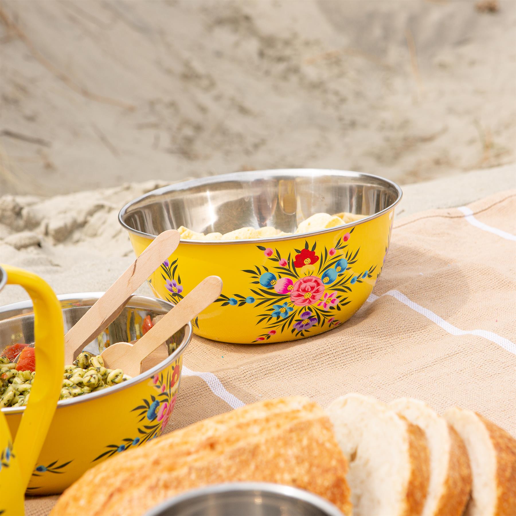 Pansy Hand-Painted Picnic Salad Bowl - 21.5cm